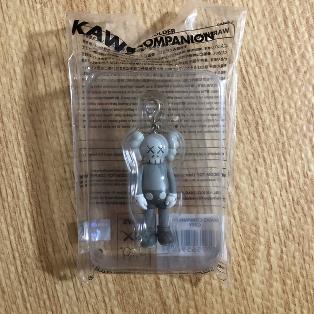 MEDICOM TOY(メディコムトイ)のKAWS COMPANION KEYHOLDER カウズ コンパニオン  メンズのファッション小物(キーホルダー)の商品写真