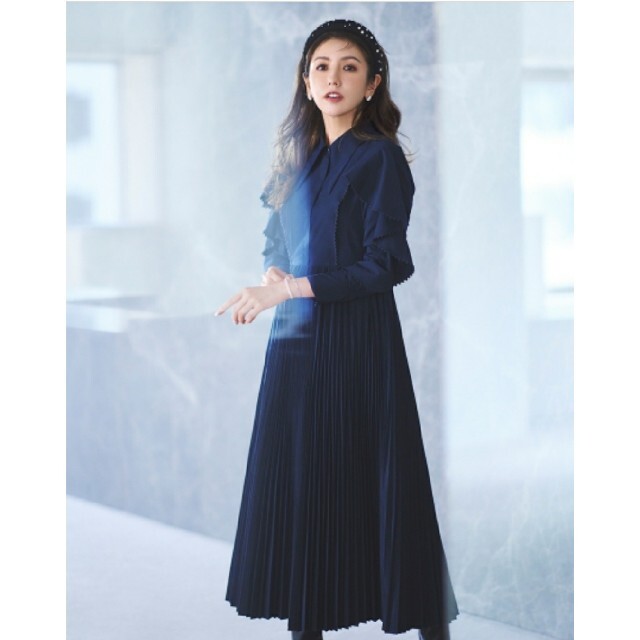 【美香×CELFORD】ラッフルスリーブプリーツワンピース