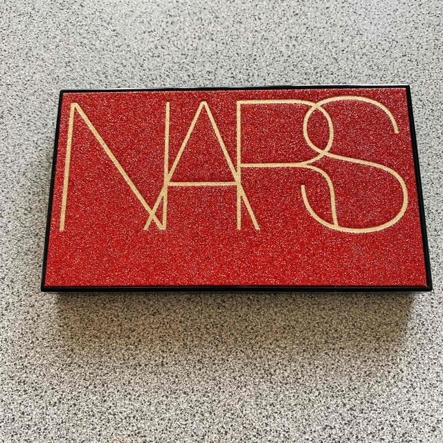 NARS(ナーズ)のNARS アイシャドーパレット コスメ/美容のベースメイク/化粧品(アイシャドウ)の商品写真