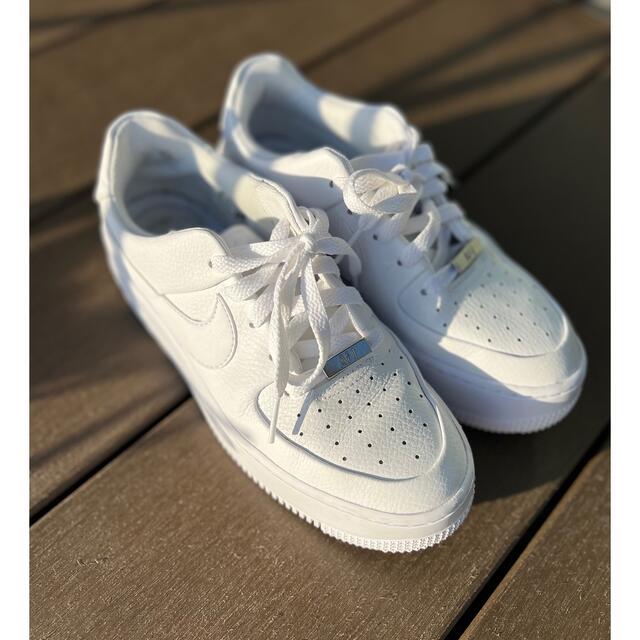 NIKE AIR FORCE 1 エアフォース1 ホワイト 新品 セージロー