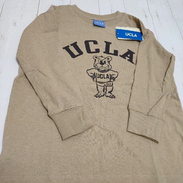 新品【UCLA】長袖Tシャツ♡120cm キッズ/ベビー/マタニティのキッズ服男の子用(90cm~)(Tシャツ/カットソー)の商品写真