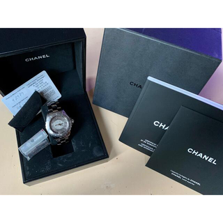 シャネル(CHANEL)のCHANEL シャネル J12 オートマチック H2979 付属品完備　美品(腕時計(アナログ))