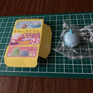 ユーハミカクトウ(UHA味覚糖)のすみっコぐらし　ちびっこけしごむフィギュア　とかげ(キャラクターグッズ)