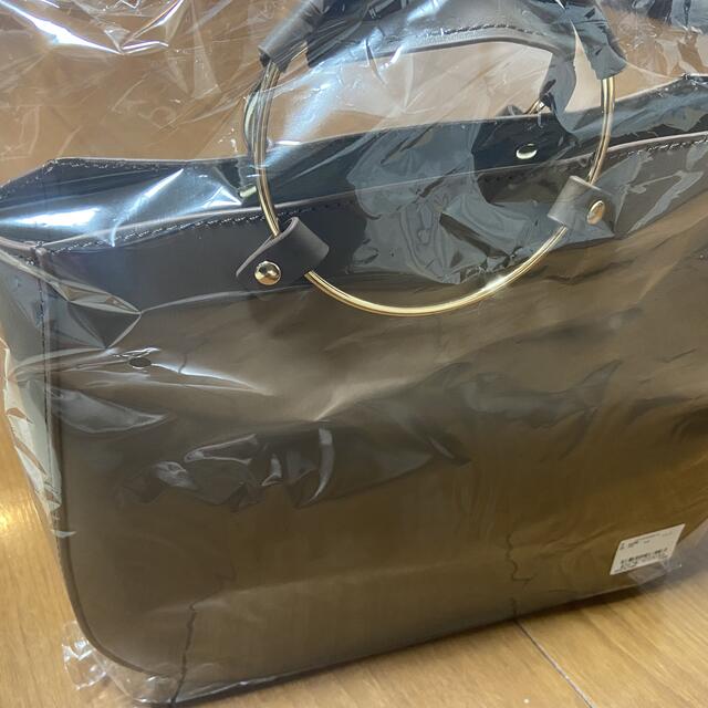 Noble(ノーブル)のanuans ノベルティ　CIRCLE HANDLE LEATHER BAG レディースのバッグ(ハンドバッグ)の商品写真