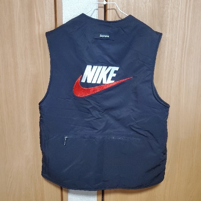 Supreme(シュプリーム)のSupreme Nike Reversible Nylon SherpaVest メンズのトップス(ベスト)の商品写真