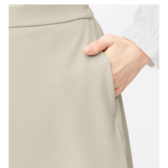 GU(ジーユー)の美品　GU ポンチフレアスカート+E 71 PURPLE Sサイズ レディースのスカート(ひざ丈スカート)の商品写真