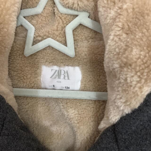 ZARA KIDS(ザラキッズ)の新品未使用⭐︎ZARAダッフルコート キッズ/ベビー/マタニティのキッズ服男の子用(90cm~)(コート)の商品写真