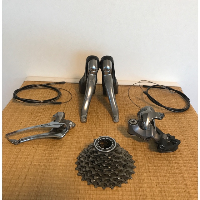 SHIMANO(シマノ)の5700 フルセット　シマノ スポーツ/アウトドアの自転車(パーツ)の商品写真