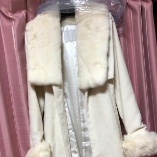 セシルマクビー(CECIL McBEE)の(SOLD)レディースアウター　ファーコート 秋冬CECIL McBEE(ロングコート)