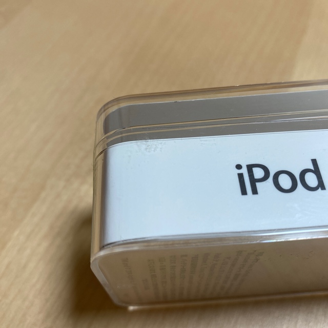 Apple(アップル)の【新品未使用】 iPod nano付属純正イヤホン スマホ/家電/カメラのオーディオ機器(ヘッドフォン/イヤフォン)の商品写真