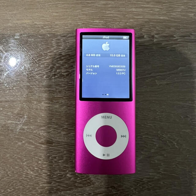 Apple(アップル)のiPod nano第4世代 メモリ16GB ピンク MB907J／A スマホ/家電/カメラのオーディオ機器(ポータブルプレーヤー)の商品写真