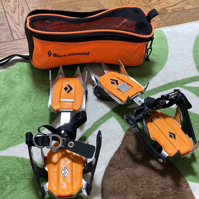 Black Diamond(ブラックダイヤモンド)のblack Diamond  10本爪アイゼン ケース付き スポーツ/アウトドアのアウトドア(登山用品)の商品写真