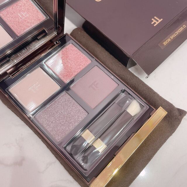 TOM FORD(トムフォード)の新品未使用　トムフォード　TOMFORD アイシャドウ コスメ/美容のベースメイク/化粧品(アイシャドウ)の商品写真