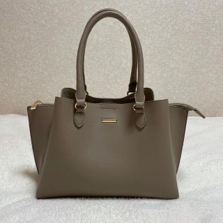 【ちはる様専用】コーディネートしやすいハンドバッグ👜(ハンドバッグ)