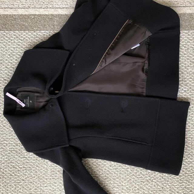 INED(イネド)のコート　ショート丈　ネイビー レディースのジャケット/アウター(ピーコート)の商品写真