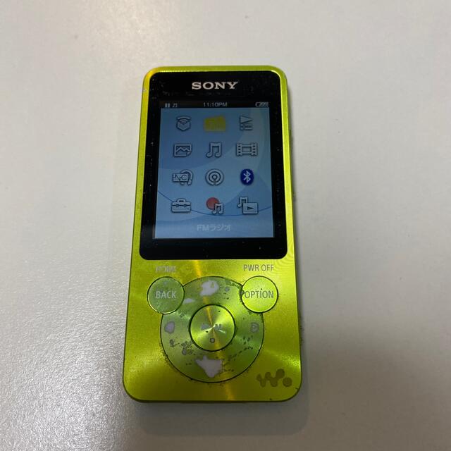 WALKMAN(ウォークマン)のSONY WALKMAN NW-S14 8GB グリーン スマホ/家電/カメラのオーディオ機器(ポータブルプレーヤー)の商品写真