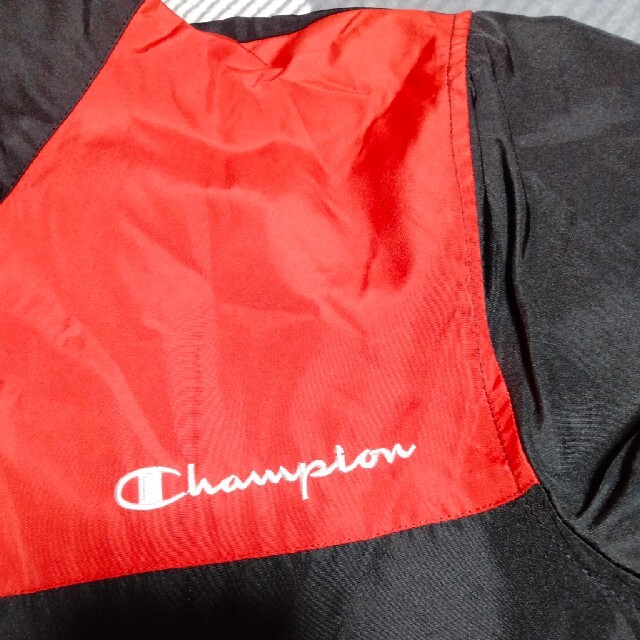 Champion(チャンピオン)の【１５０ｃｍ】ウインドブレーカー 上下セット 上 スポーツ/アウトドアのサッカー/フットサル(ウェア)の商品写真