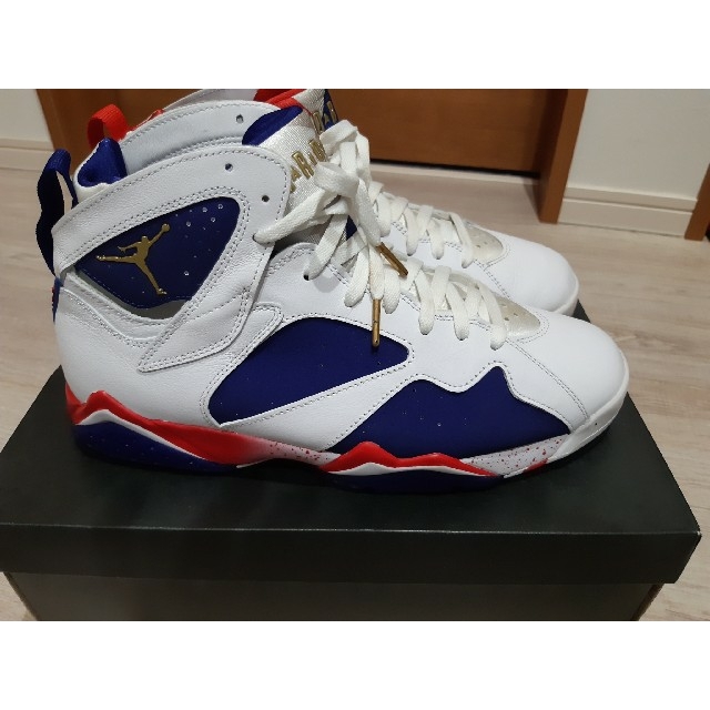 Air Jordan 7retroスニーカー