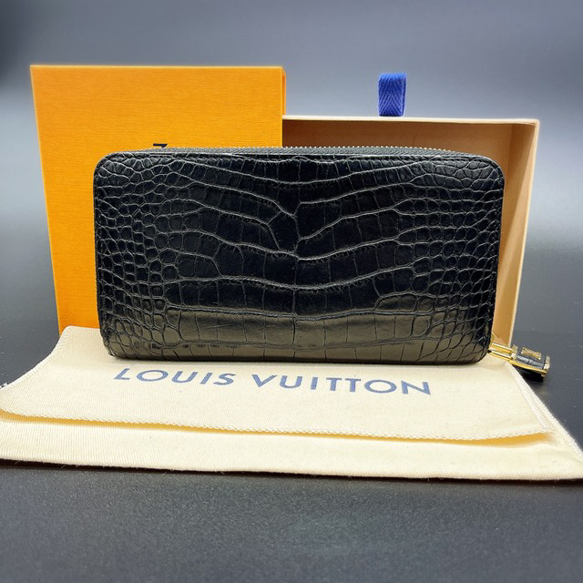 LOUIS VUITTON(ルイヴィトン)のスヌオ様専用　未使用　ルイヴィトン　クロコ　ジッピーエキゾチック　マット レディースのファッション小物(財布)の商品写真