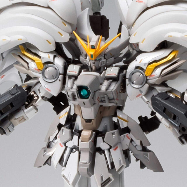 BANDAI(バンダイ)の未開封GUNDAM FIX FIGURATION ウイングガンダムスノーホワイト エンタメ/ホビーのおもちゃ/ぬいぐるみ(模型/プラモデル)の商品写真