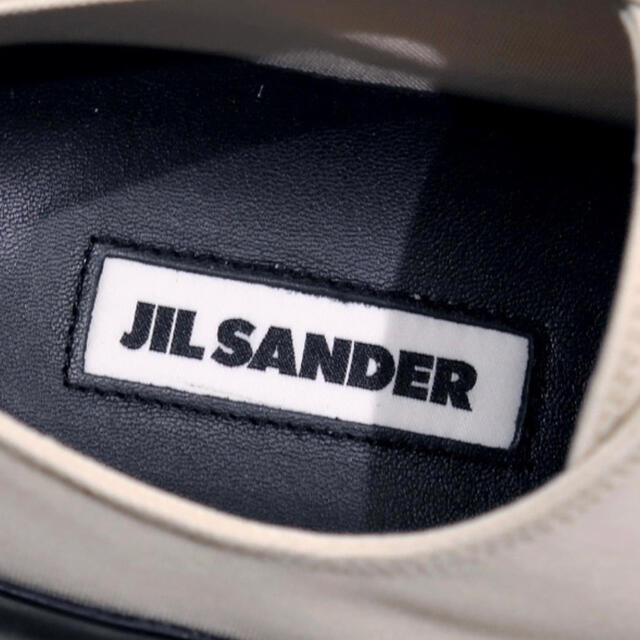 Jil Sander(ジルサンダー)の[定価74000] jil sander キャンバス　新品 メンズの靴/シューズ(スニーカー)の商品写真