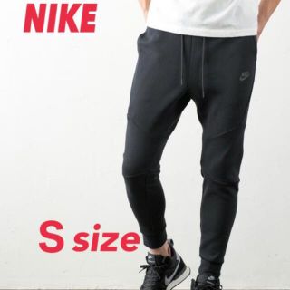 ★S2つ新品未使用NIKE テックフリース　ジョガーパンツ　メンズ S〜Lサイズ