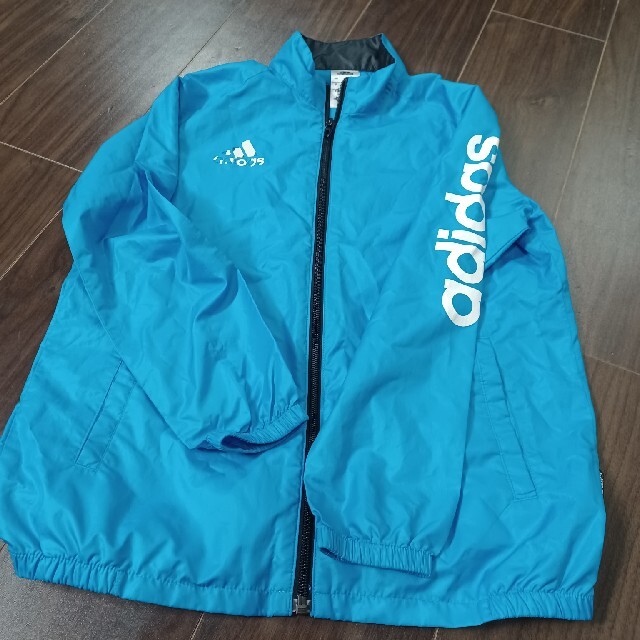 Adidas アディダス シャカシャカ薄手上着140の通販 By れいれい1030 S Shop アディダスならラクマ