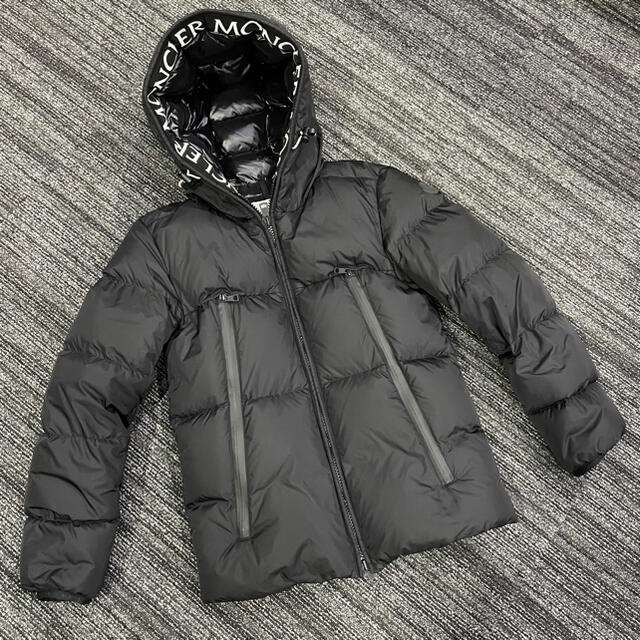 高評価格安 MONCLER 希少サイズ0 モンクレール ダウンジャケット ネイビーの通販 by the shop of  烈火｜モンクレールならラクマ