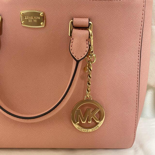 Michael Kors(マイケルコース)のMICHAEL KORSマイケルコース 2Wayハンドバッグ　ピンク/レザー レディースのバッグ(ショルダーバッグ)の商品写真