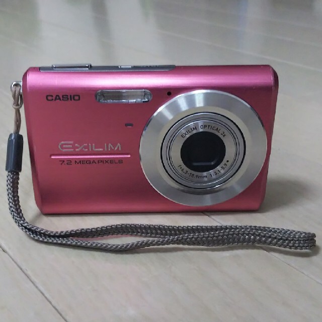 CASIO(カシオ)のデジカメ CASIO EXILIM EX-Z75 スマホ/家電/カメラのカメラ(コンパクトデジタルカメラ)の商品写真