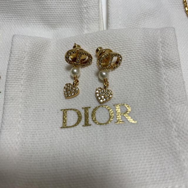 【ディオール 】ピアス ハート ♡ パール