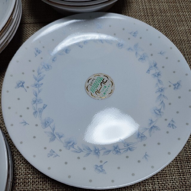 CORELLE(コレール)の新品コレール20点セット　フローラルブーケシリーズ インテリア/住まい/日用品のキッチン/食器(食器)の商品写真