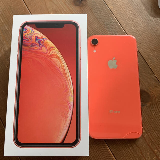 iPhone XR Coral 64 GB SIMフリー