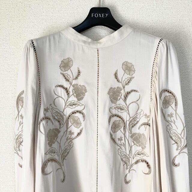 AMERI LADY EMBROIDERY PUFF BLOUSE アイボリー