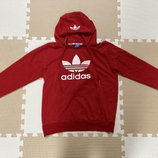 アディダス(adidas)のアディダス　adidas パーカー　赤　Lサイズ(パーカー)