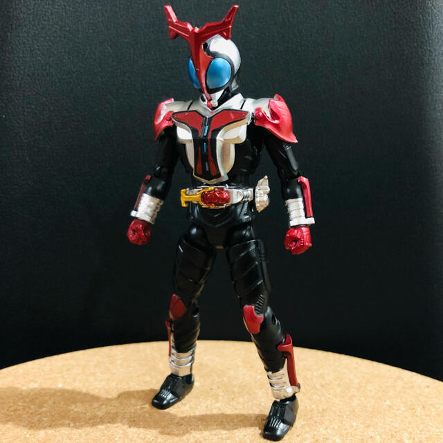 装動 仮面ライダーカブト ハイパーフォーム バンダイ