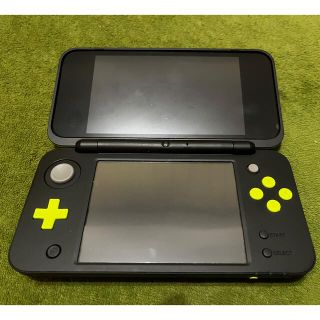 ニンテンドウ(任天堂)のニンテンドー２ＤＳ　ＬＬ(携帯用ゲーム機本体)