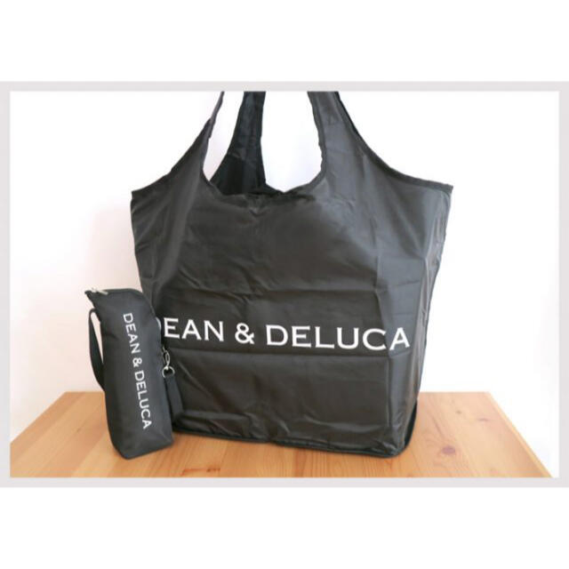 DEAN & DELUCA(ディーンアンドデルーカ)の【希少・新品】DEAN & DELUCA レジカゴバッグ+保冷ボトルケース レディースのバッグ(エコバッグ)の商品写真