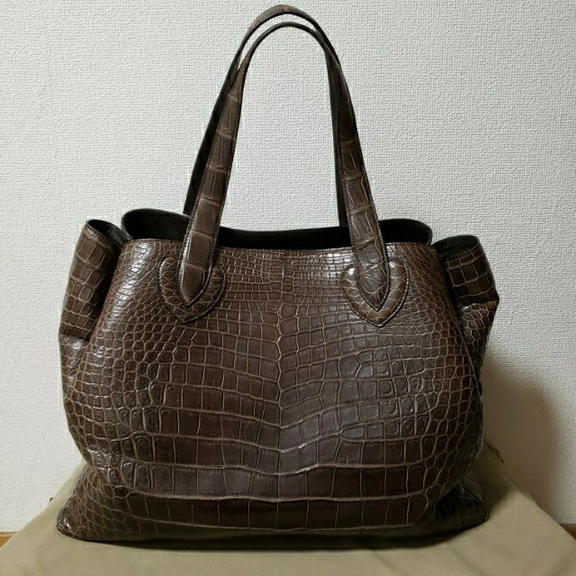 Happy lucky 様専用☆ほぼ新品♡JRA エナメル クロコダイル corella.az