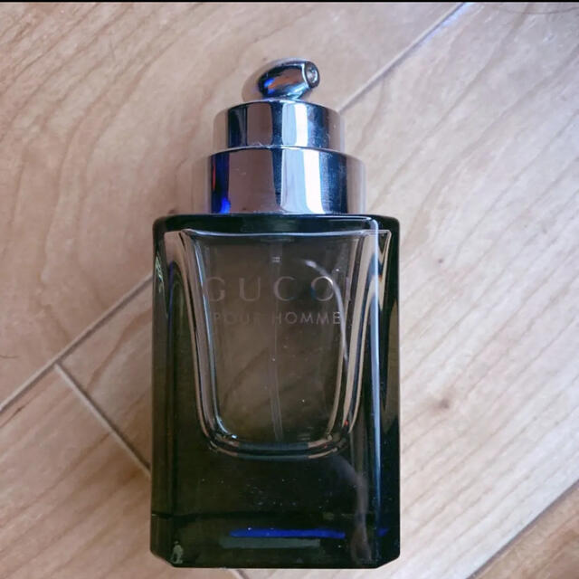 Gucci(グッチ)の【美品】グッチバイグッチ プールオム オードトワレ50ml コスメ/美容の香水(香水(男性用))の商品写真