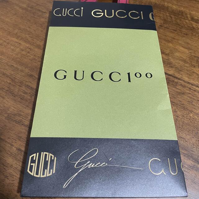 Gucci(グッチ)のグッチ　紙袋 レディースのバッグ(ショップ袋)の商品写真