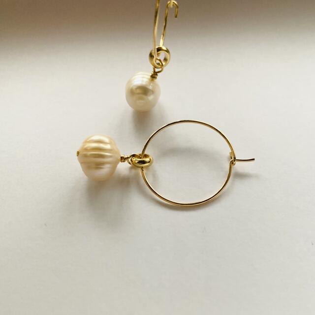 淡水パールのリングフープピアス  レディースのアクセサリー(ピアス)の商品写真