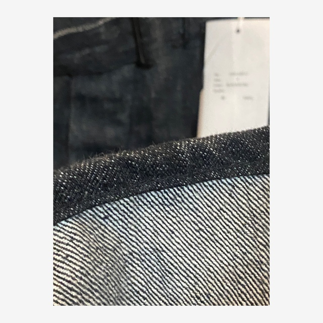 COMOLI(コモリ)の21AW コモリCOMOLI  ベルテッドデニム ブラック エクリュ サイズ1 メンズのパンツ(デニム/ジーンズ)の商品写真
