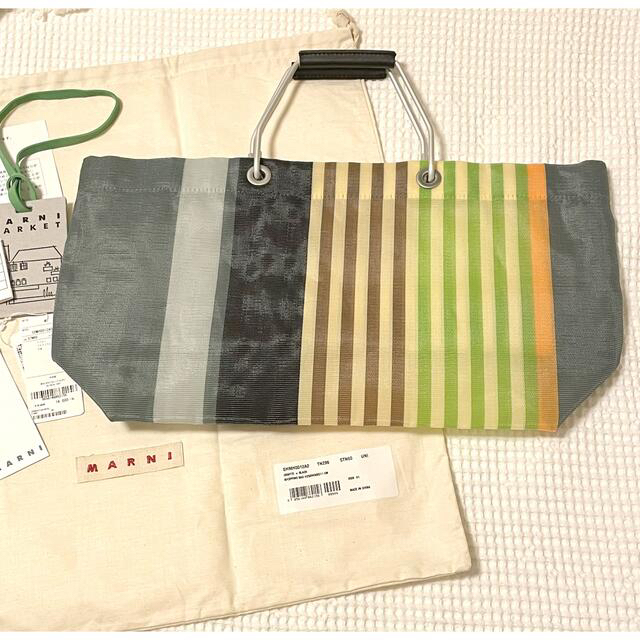 Marni(マルニ)のマルニ ストライプバッグミニ 未使用！阪急阪神オンライン購入 レディースのバッグ(トートバッグ)の商品写真