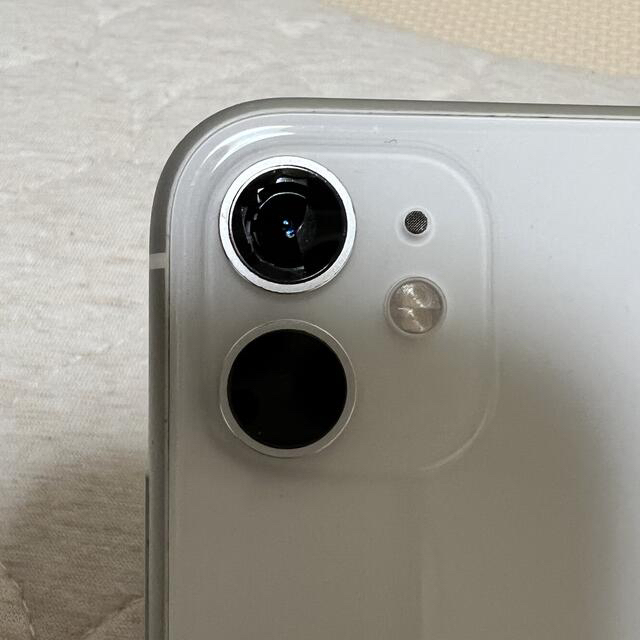 Apple(アップル)のイヌコさん 専用 iPhone11 128㌐ SIMフリー  スマホ/家電/カメラのスマートフォン/携帯電話(スマートフォン本体)の商品写真