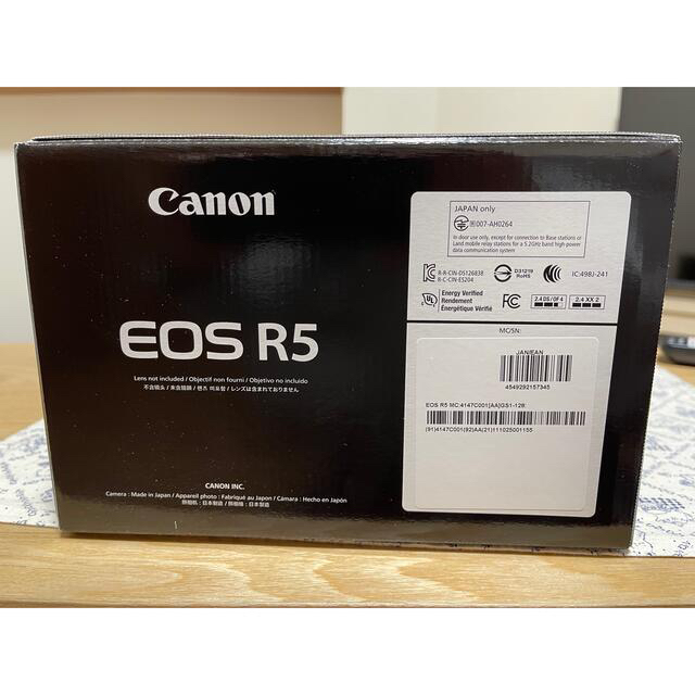 Canon EOS R5 ボディ 新品、未開封　3台