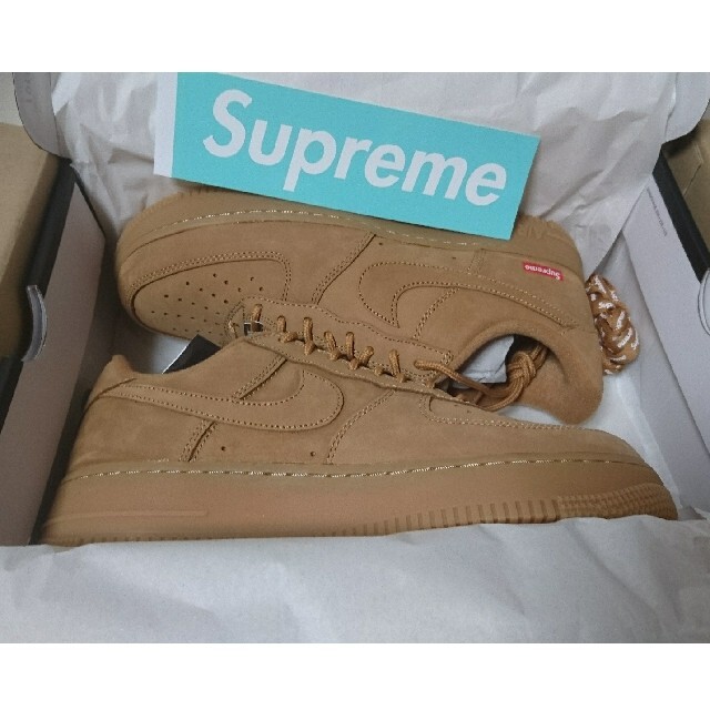 Supreme®  Nike® Air Force 1 Low Wheat