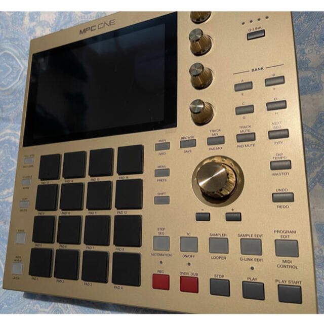 AKAI MPC ONE 動作確認済み美品よろしくお願いします