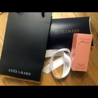 エスティローダー(Estee Lauder)のESTEE LAUDER プレジャーズ オーデ パフューム スプレィ(香水(女性用))