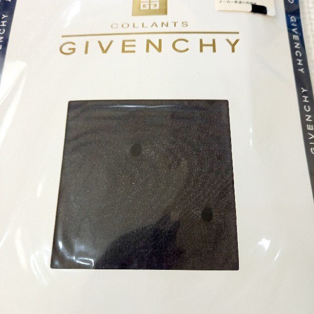 GIVENCHY(ジバンシィ)のジバンシー　GIVENCHY　パンスト　ストッキング レディースのレッグウェア(タイツ/ストッキング)の商品写真